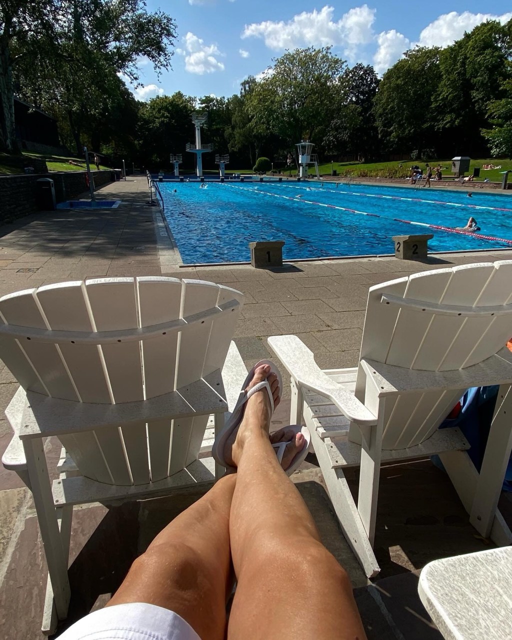 Im Freibad.